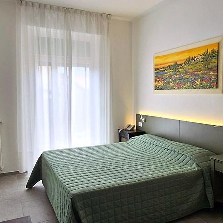 Hotel Marina Μπαρντολίνο Εξωτερικό φωτογραφία